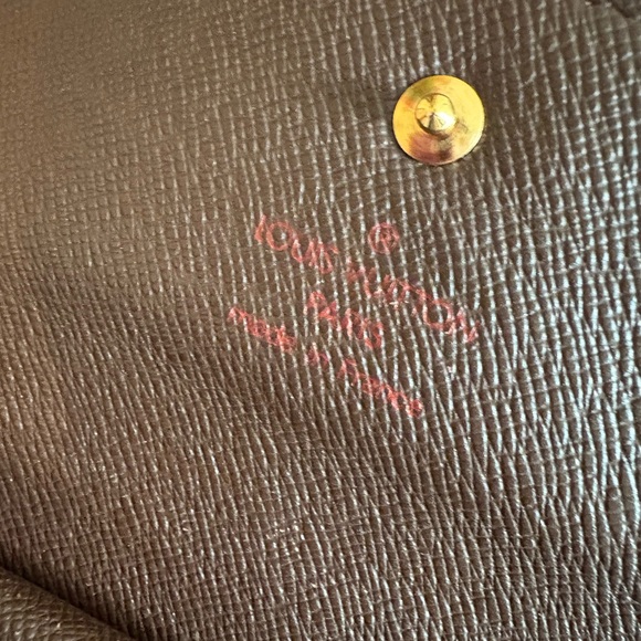 Louis Vuitton Damier Canvas Long Wallet - Picture 6 of 12